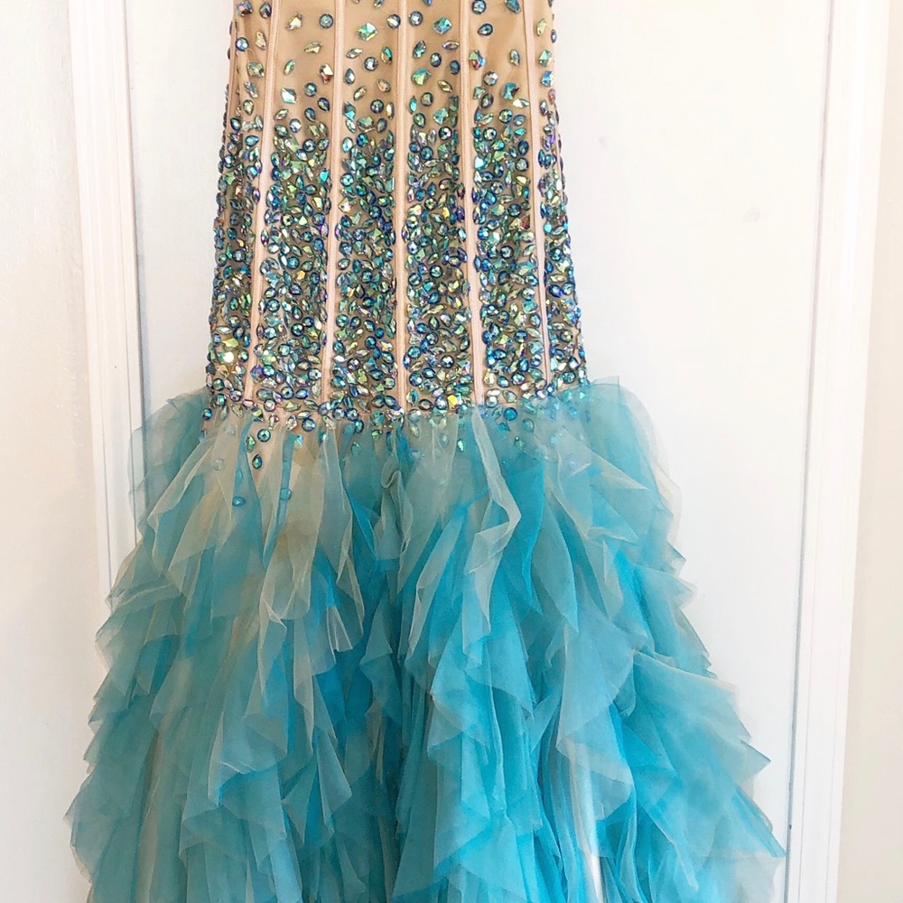 Angela & Alison Heart Shape Embellished Dress - Picture 6 of 7